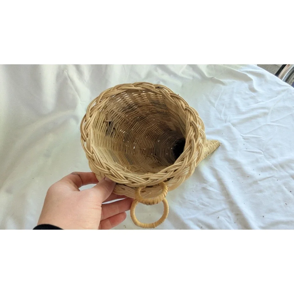 Vintage Woven Wicker Cornucopia Wall Hanging Baskets Set of 2 Natural Rattan